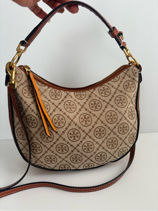 Tory Burch Handbags - Tory Burch Crescent Crossbody Bag tan brown Color Handbag small EUC